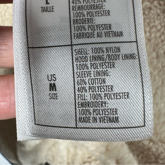 Disney Parks Black Quilted Hooded Mickey Jacket Women's Medium M Sherpa Lined - Picture 7 of 9